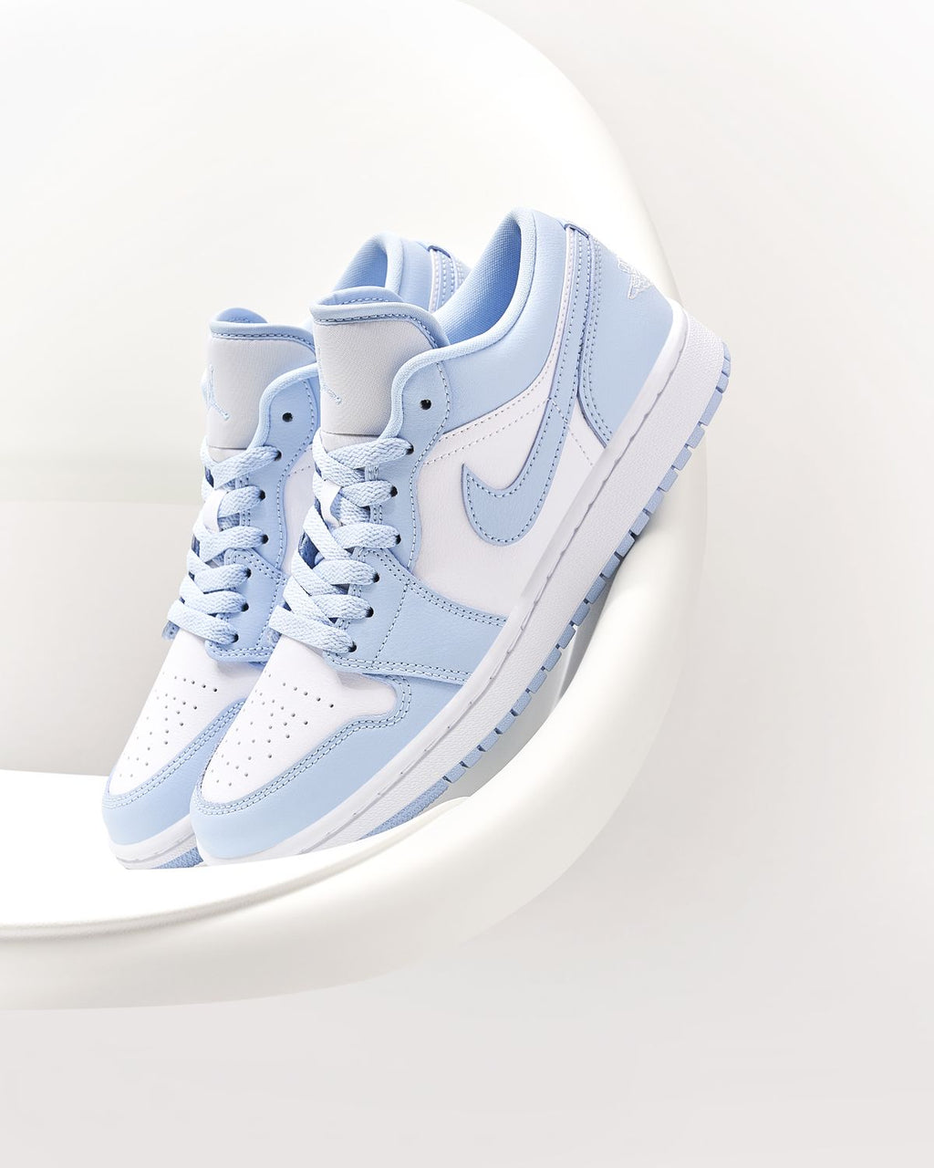 Air Jordan 1 Low - Light Blue