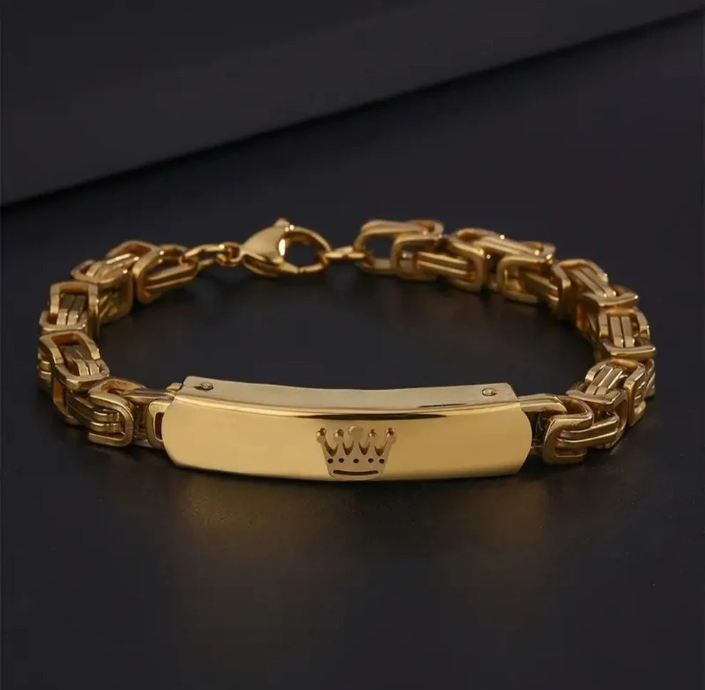 Gold-Plated Crown Bracelet